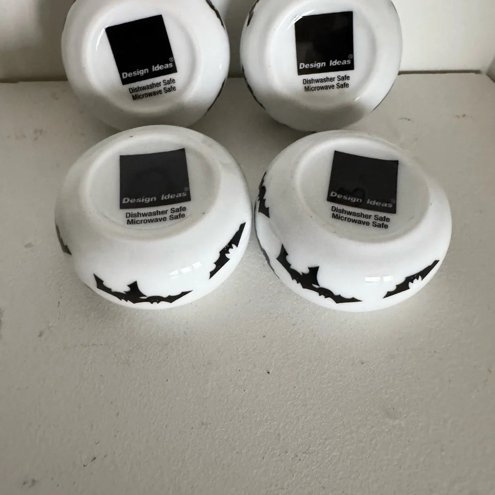 Halloween‎ Set of 4 Bat Tea Light Holders
